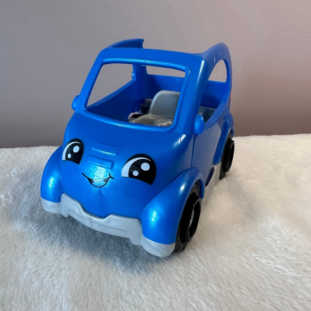 Fisher-Price Little People Blue Gray Electric Car Toy Vehicle Toddler Playset